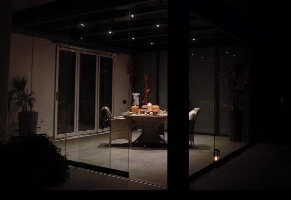 White Panorama Garden Room