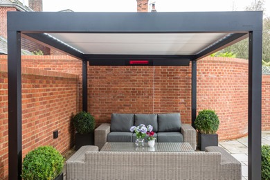 Horizon Louvered Roof Veranda - October 2017