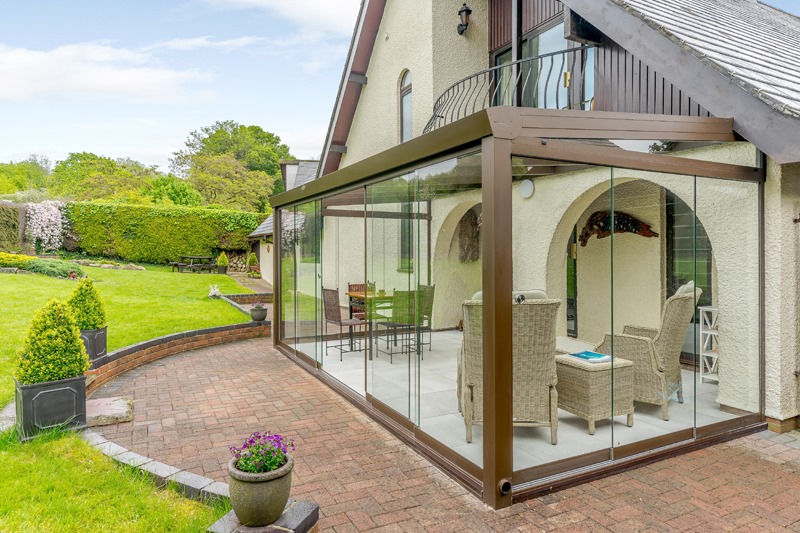 Garden room attached to house